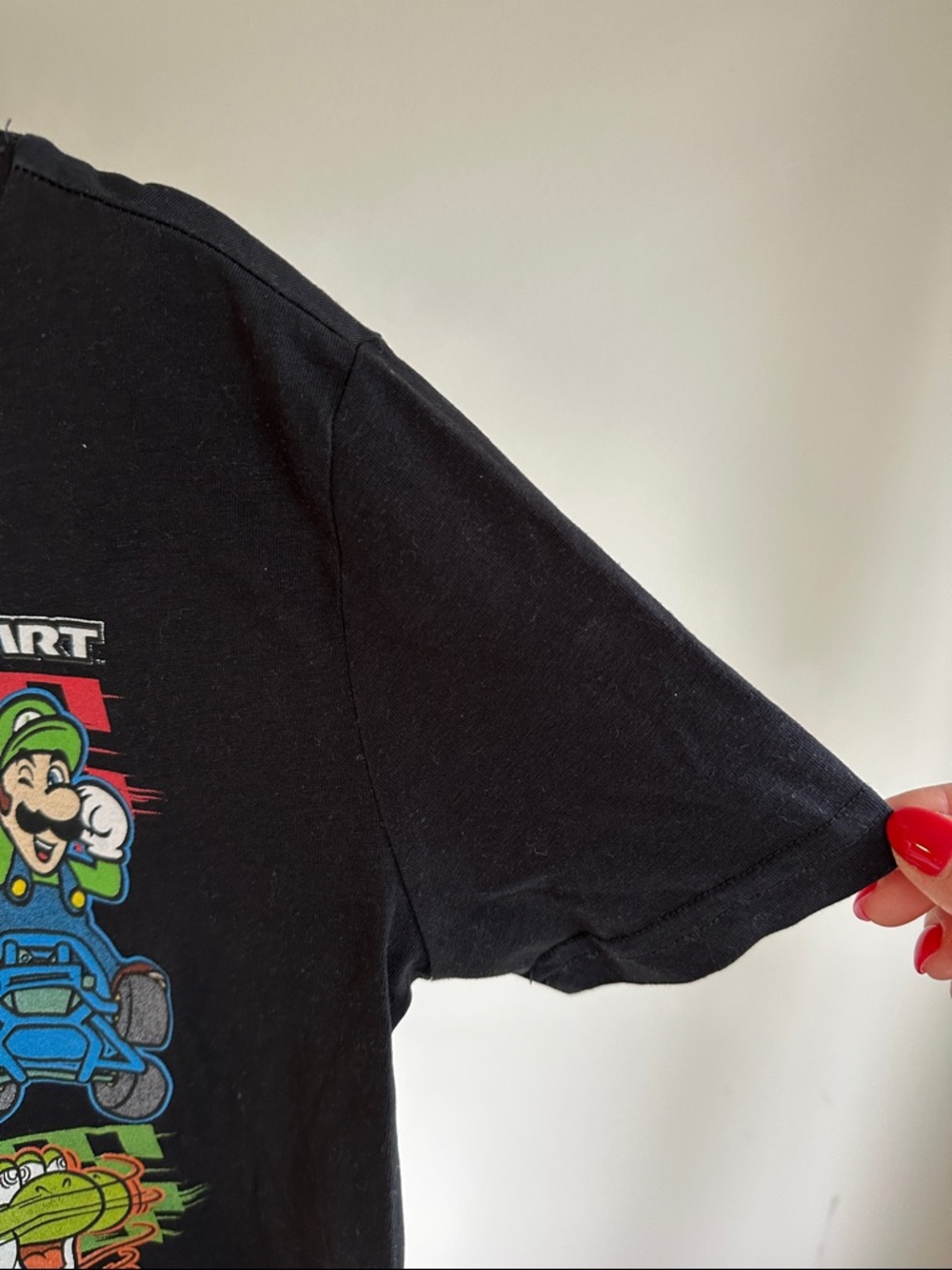 Bundle of 2 Mario Short Sleeve T-Shirts Size Small - Picture 5 of 16